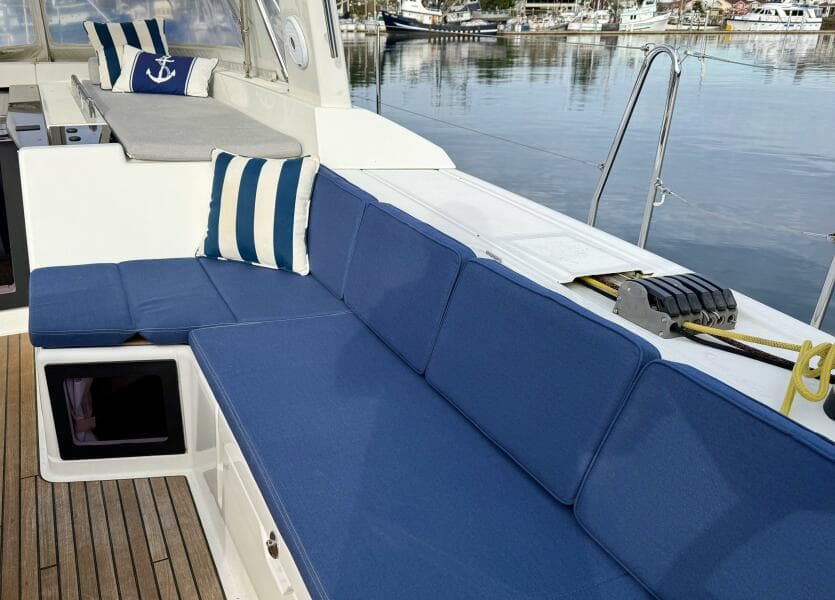 2014 Beneteau Oceanis 55