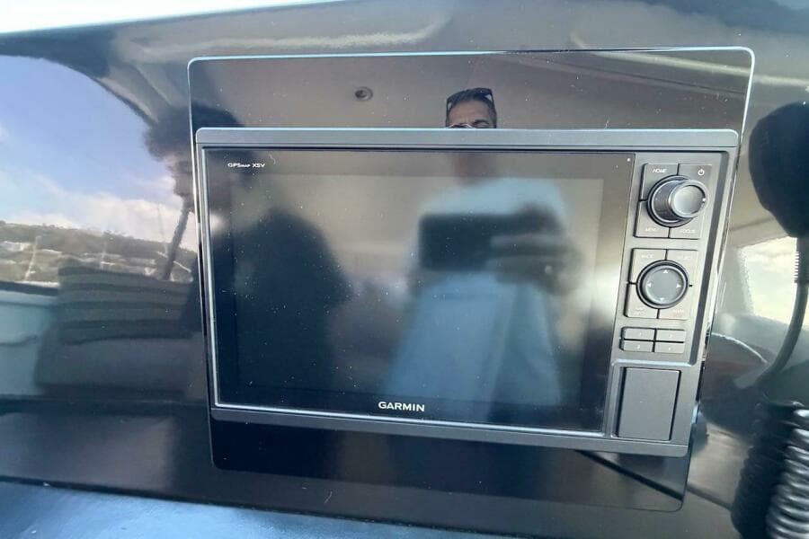 1999 Viking 58 Convertible