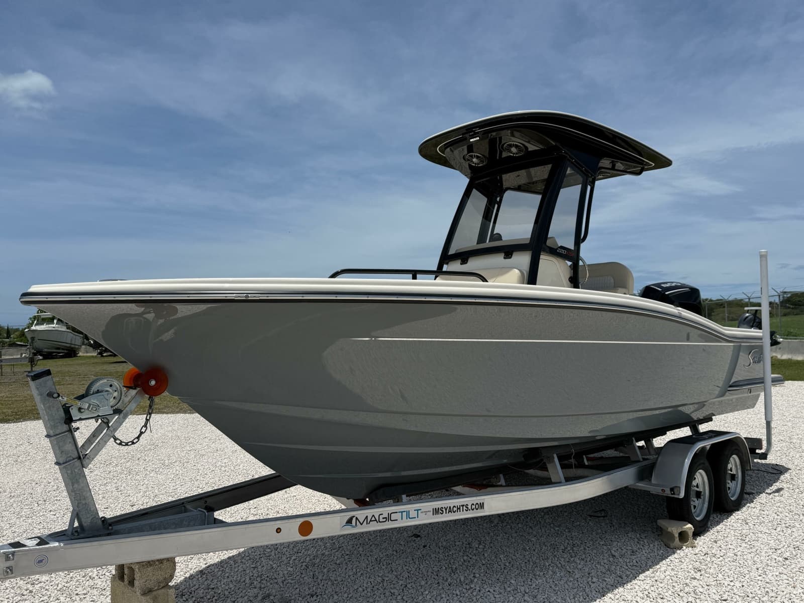 2016 Scout 220 XSF - Photo 1