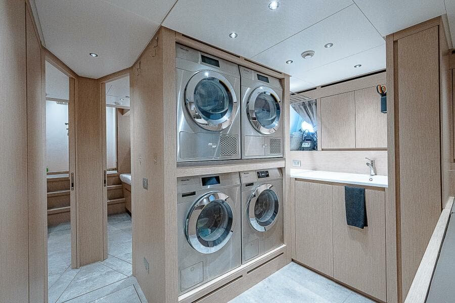 2023 Sanlorenzo SD118