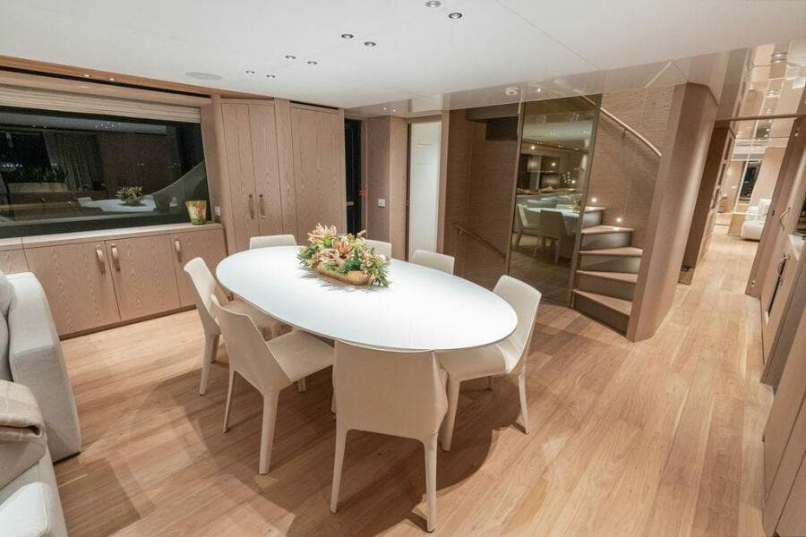 2023 Sanlorenzo SD118