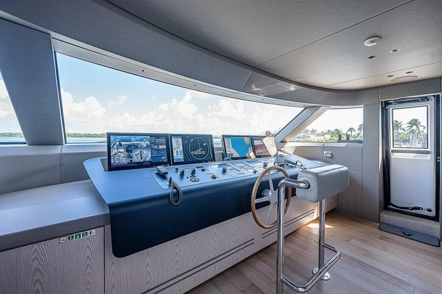 2023 Sanlorenzo SD118