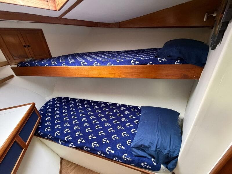 1984 Golden Star Trawler