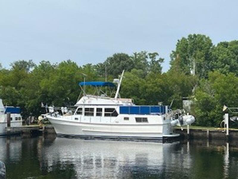 1984 Golden Star Trawler