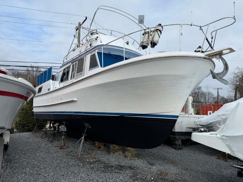 1984 Golden Star Trawler