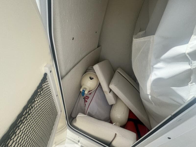 2021 Sea Hunt Ultra 219