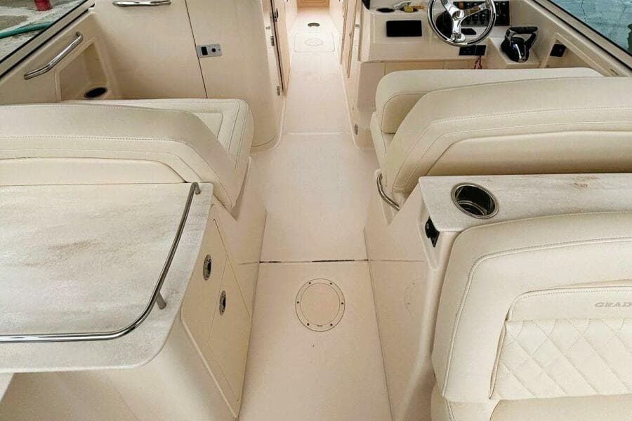 Grady White Freedom 285 Antigua Barbuda Sint Maarten Caribbean