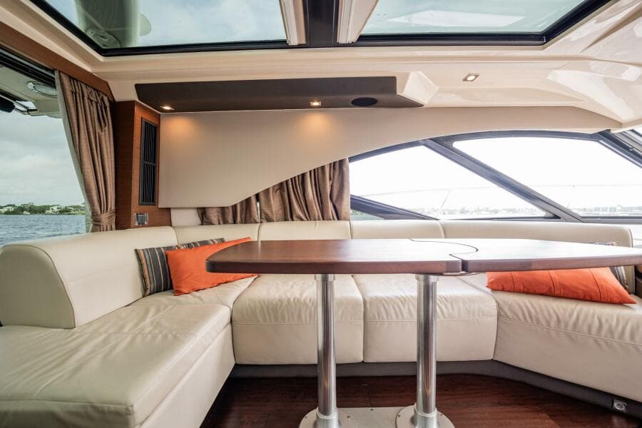 2015 Sea Ray 510 Sundancer