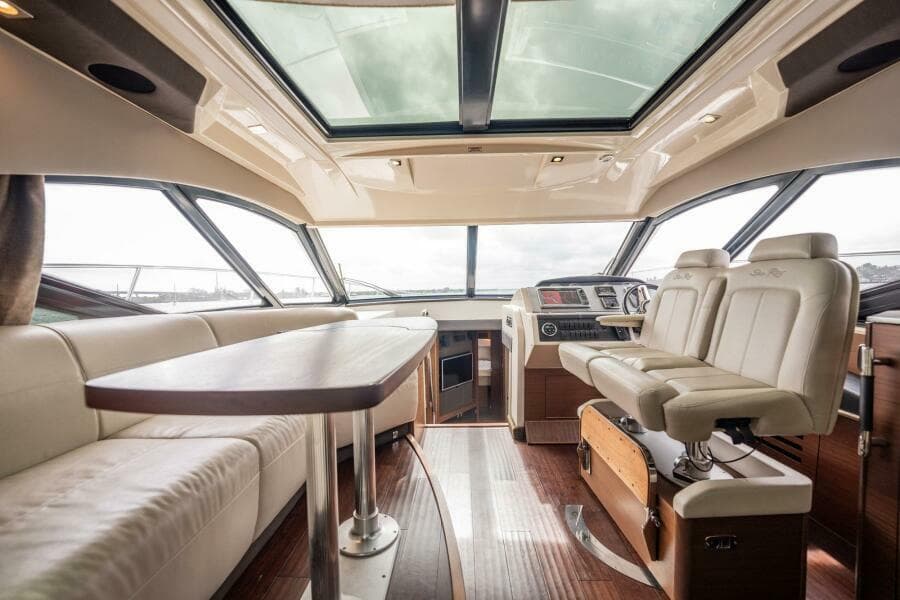 2015 Sea Ray 510 Sundancer