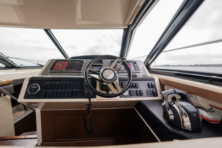 2015 Sea Ray 510 Sundancer