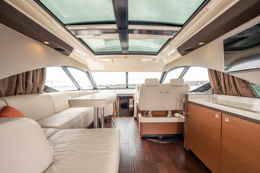 2015 Sea Ray 510 Sundancer