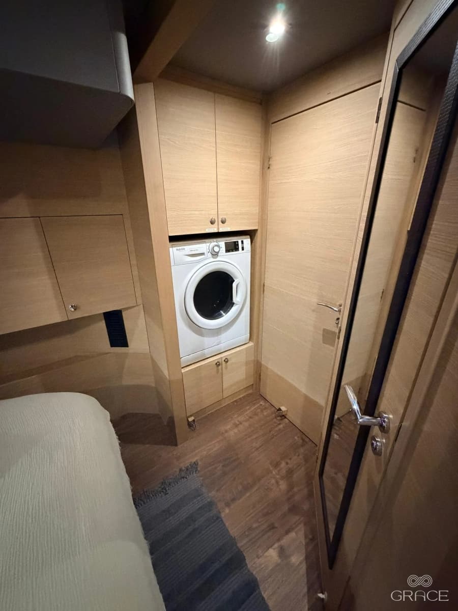 2022 Aquila 54 Yacht - Photo 31