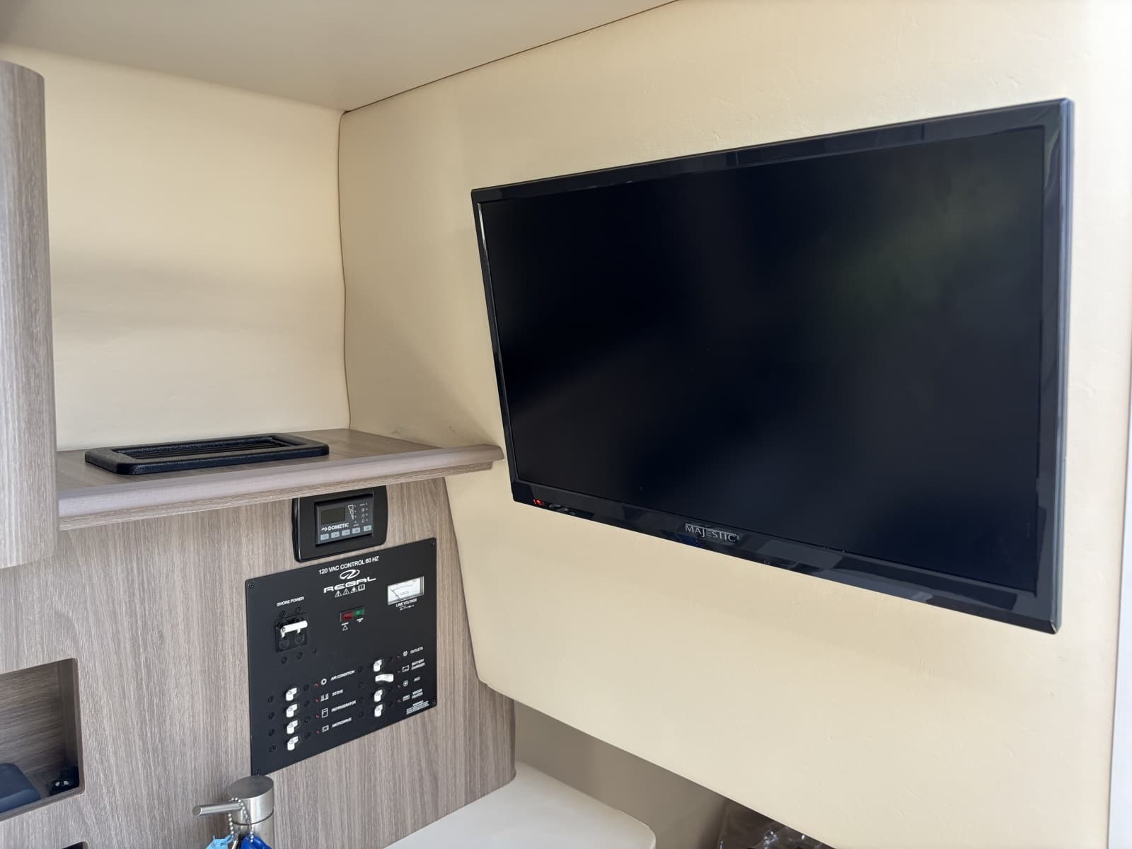 2021 Regal 26 XO - Photo 33