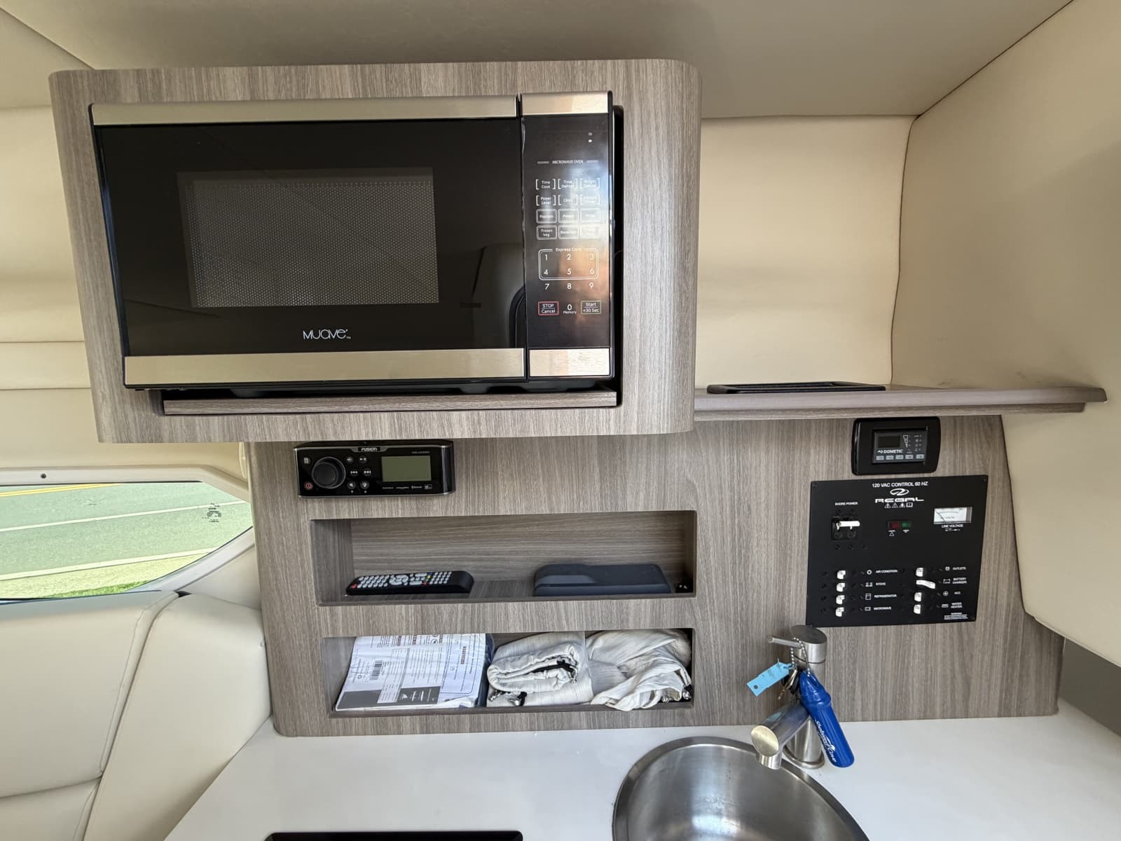 2021 Regal 26 XO - Photo 31