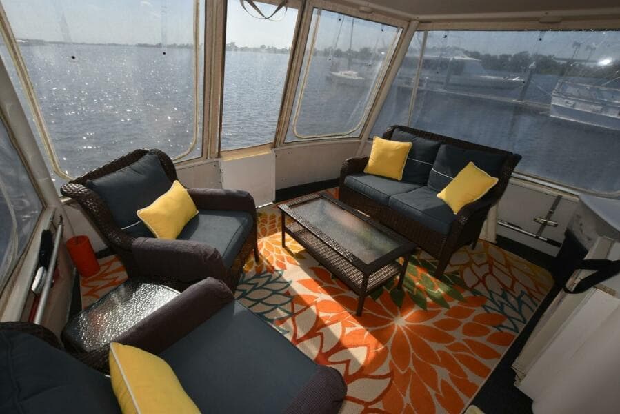 1993 Ocean Yachts 44 Motoryacht