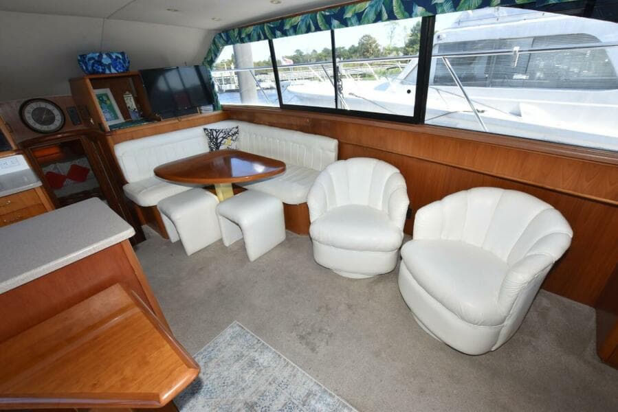 1993 Ocean Yachts 44 Motoryacht