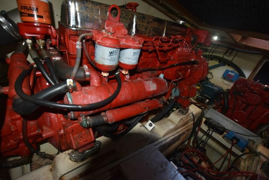 1985 Albin 43 Double Cabin