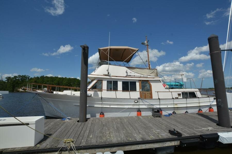 1985 Albin 43 Double Cabin