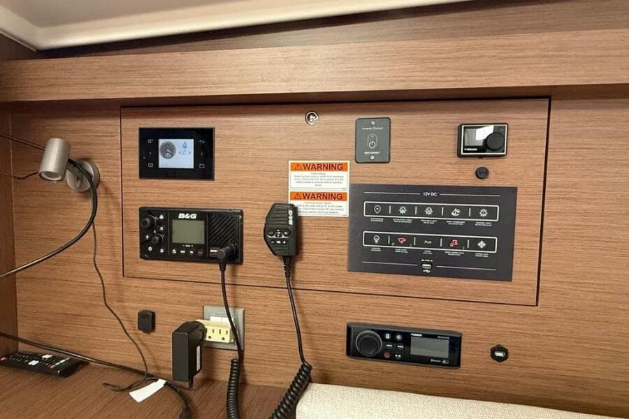 2022 Beneteau Oceanis 40.1