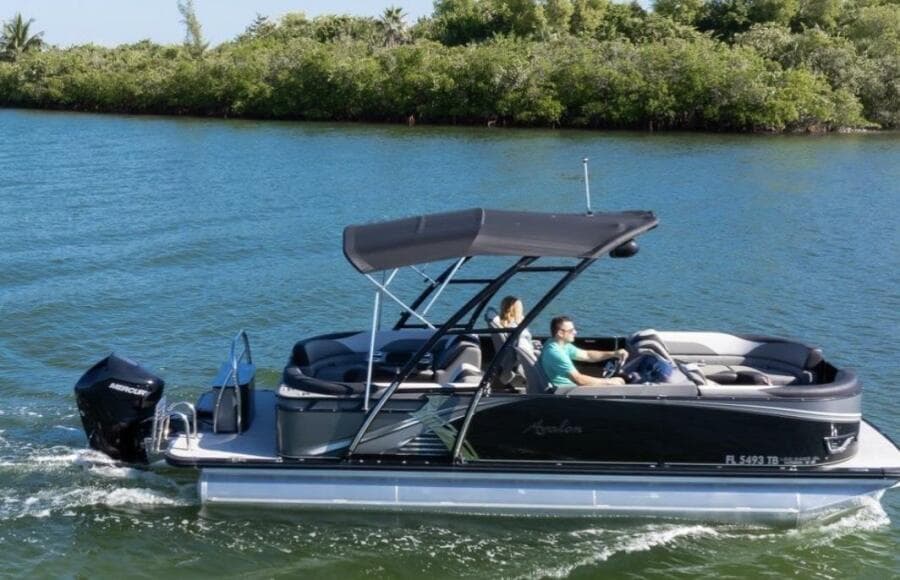 2021 Avalon LSZ Quad Lounger 24