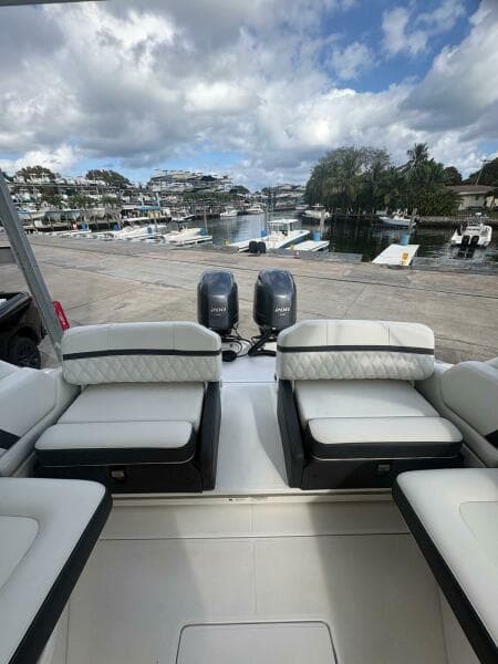2022 Regal 29 OBX