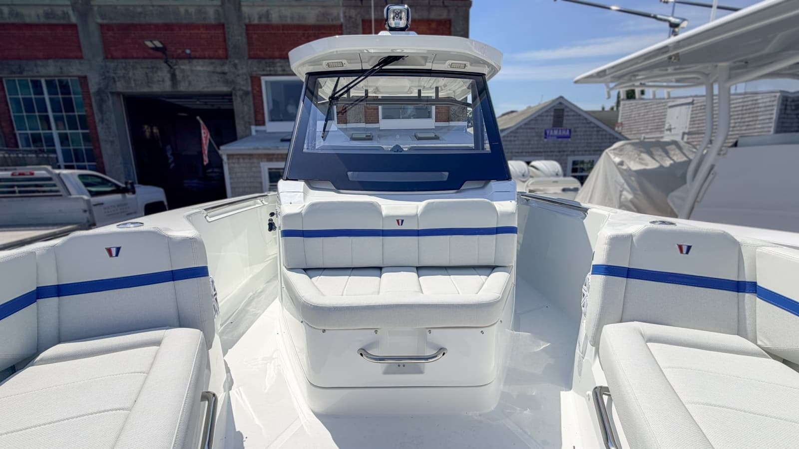 2027 Wellcraft 28 T-Top - Photo 9