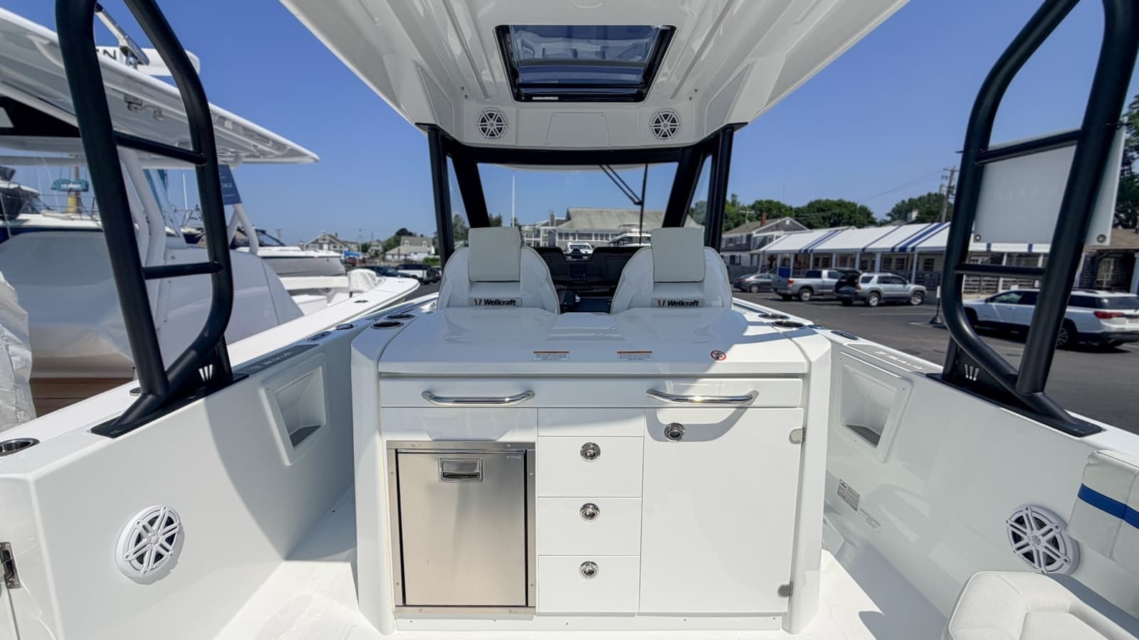 2027 Wellcraft 28 T-Top - Photo 27
