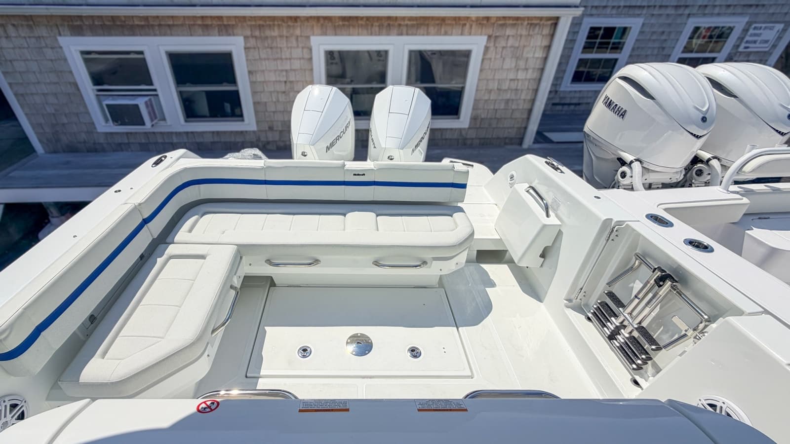 2027 Wellcraft 28 T-Top - Photo 26