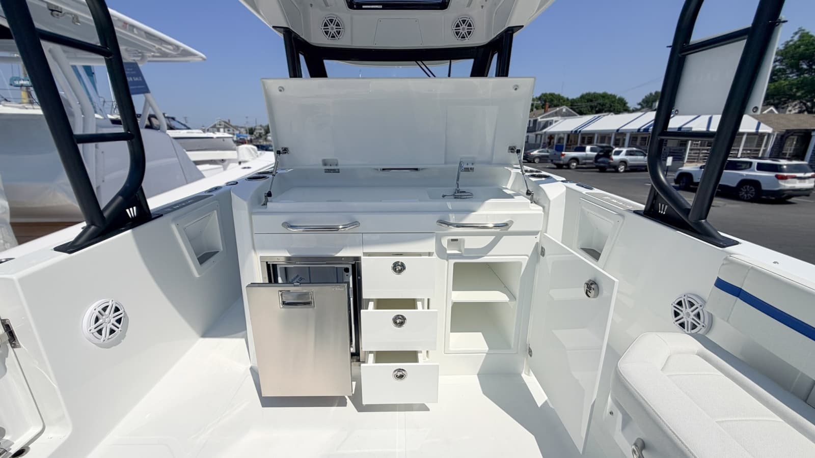 2027 Wellcraft 28 T-Top - Photo 28