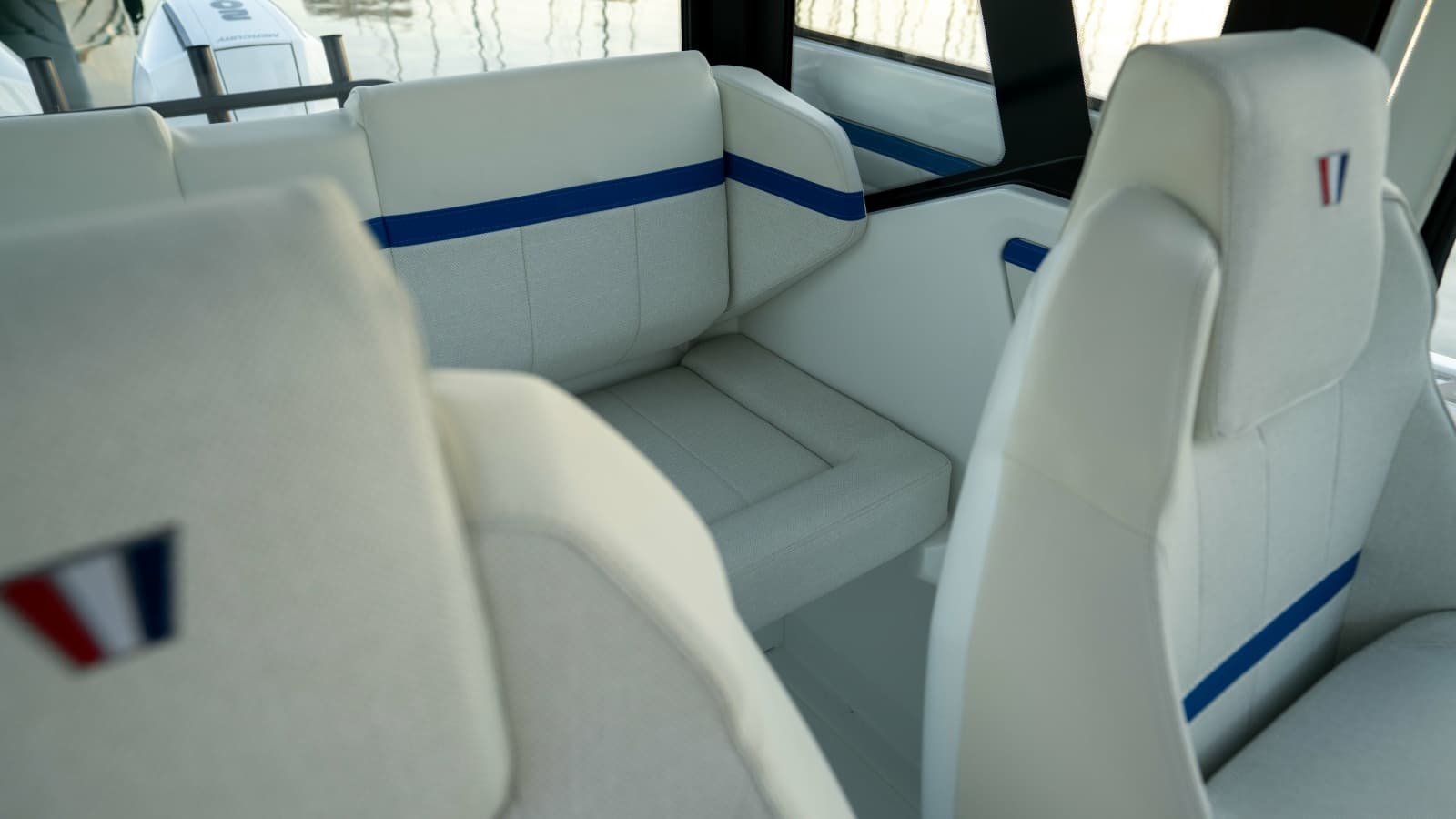 2027 Wellcraft 28 Explorer - Photo 9