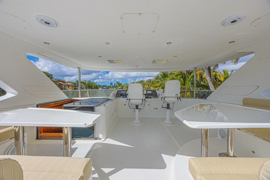 2010 Ocean Alexander 74 Motoryacht
