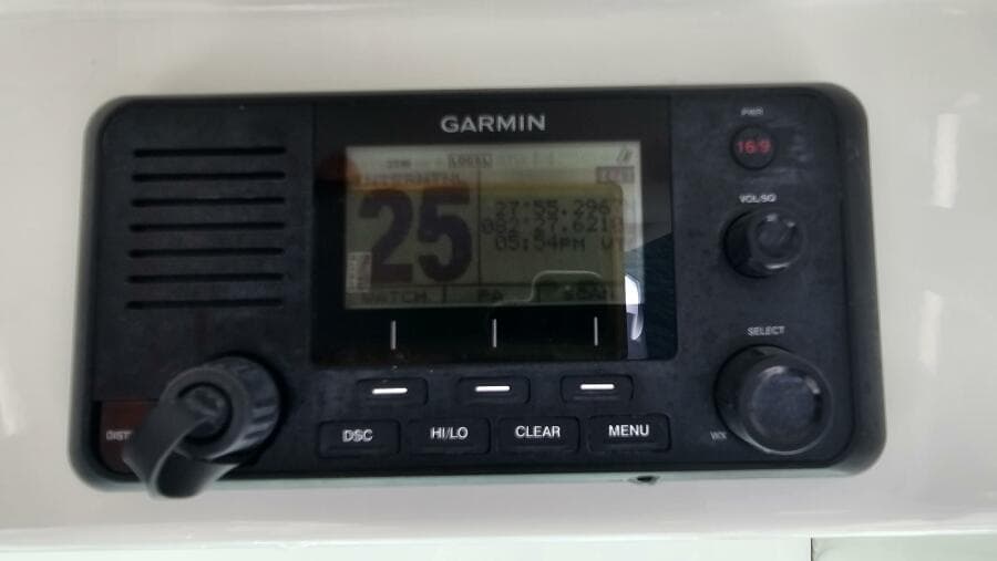 2021 Everglades 273CC