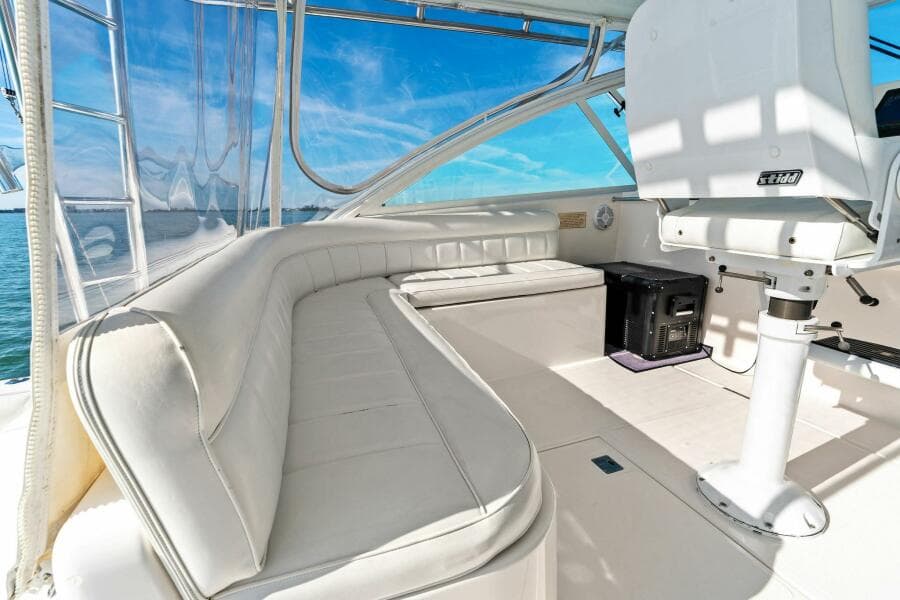 2005 40 Cabo Express - Miss B Halvin