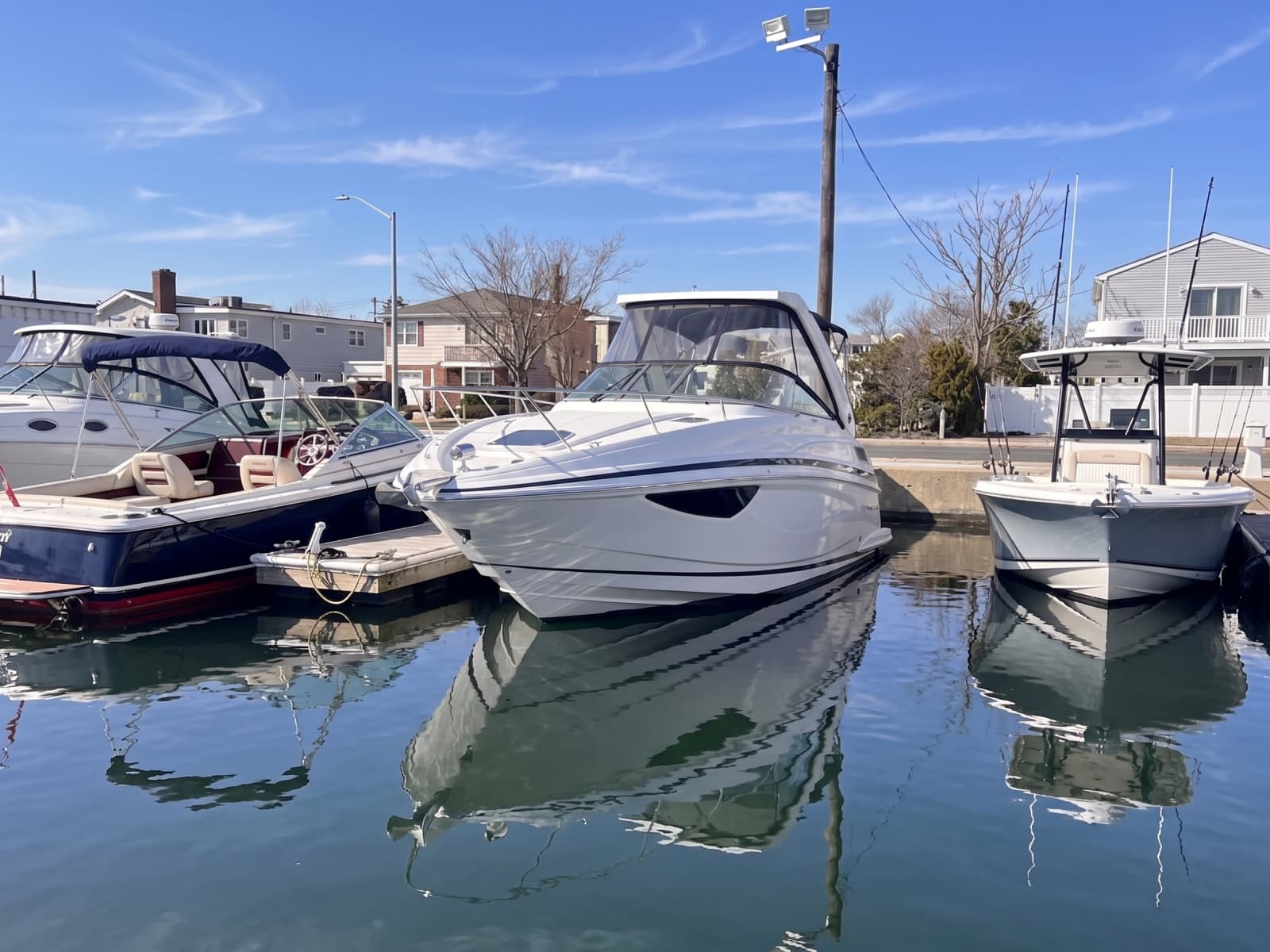 2017 Regal 28 Express - Photo 1