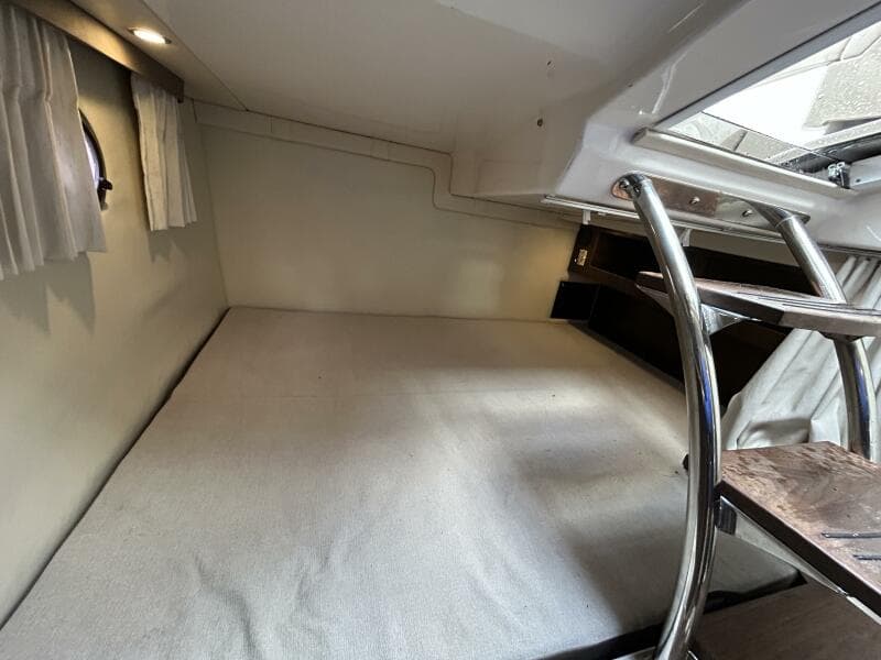 2017 Regal 28 Express