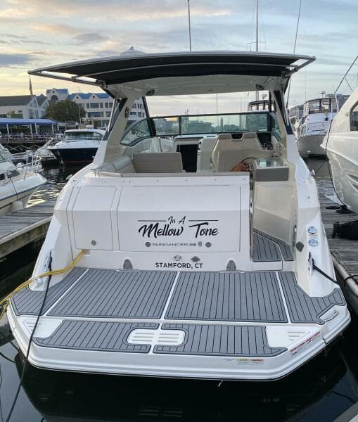 2020 Sea Ray Sundancer 320