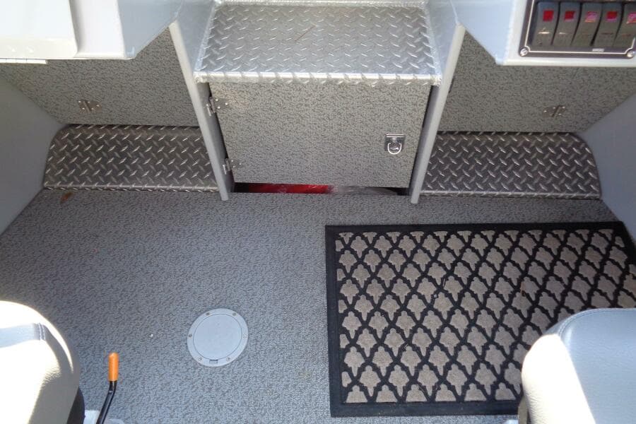 2022 Hewes 210 Sea Runner ET HT