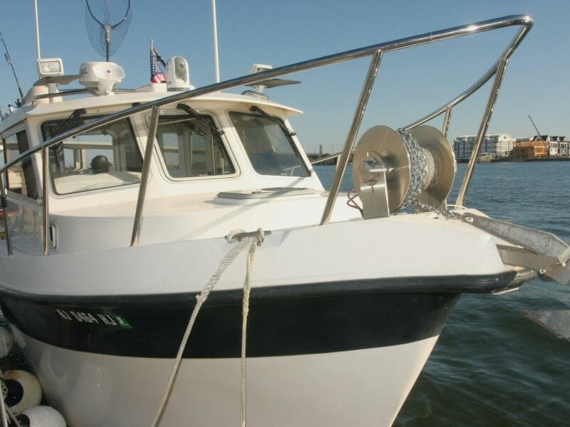 2017 Osprey Pilothouse 30 Fisherman