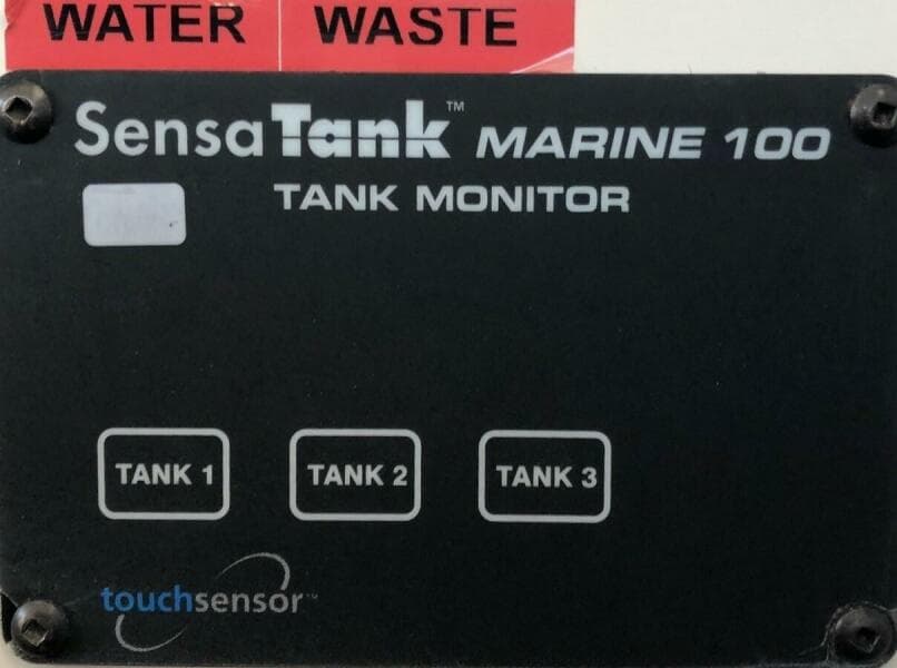 2017 Osprey Pilothouse 30 Fisherman