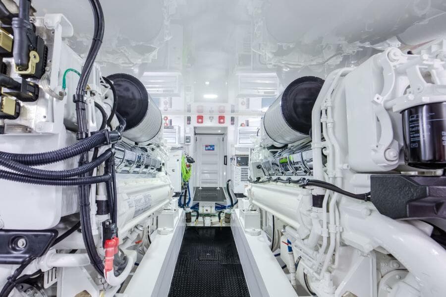 2024 Viking 68 Convertible