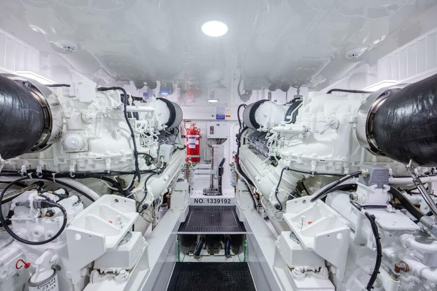 2024 Viking 68 Convertible