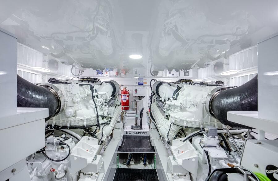 2024 Viking 68 Convertible