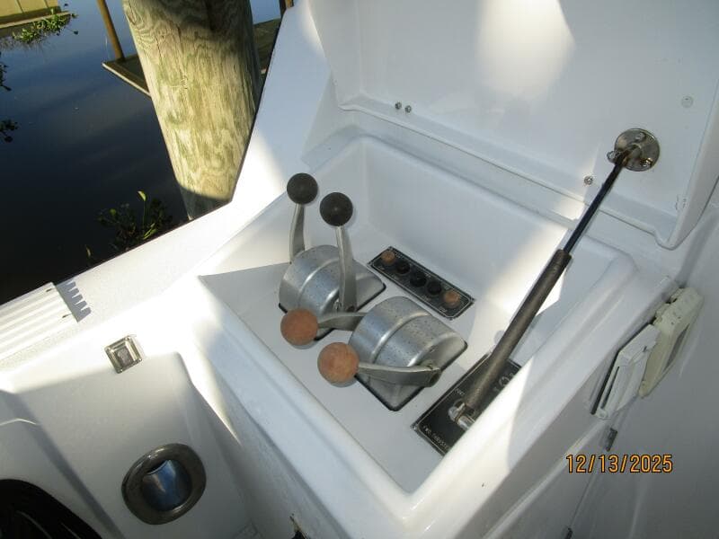 60' Jefferson cockpit controls