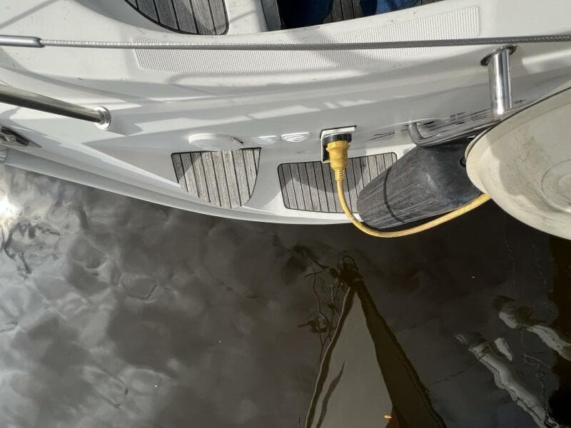 2007 Delphia 33 Sloop