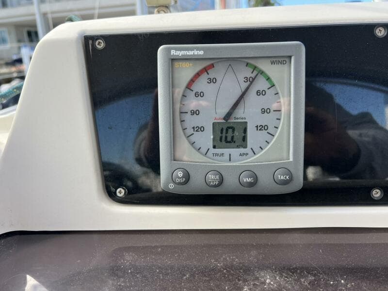 2007 Delphia 33 Sloop