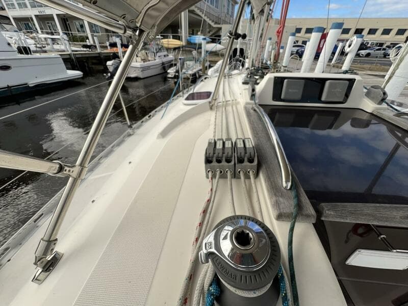 2007 Delphia 33 Sloop