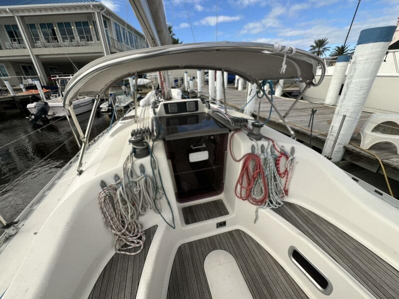 2007 Delphia 33 Sloop