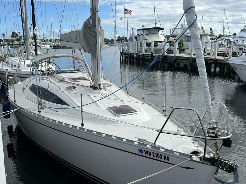 2007 Delphia 33 Sloop