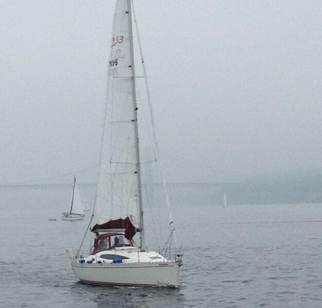 2007 Delphia 33 Sloop