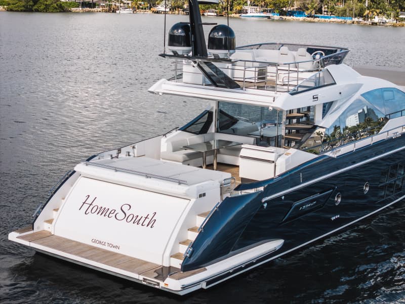 2022 Azimut S7